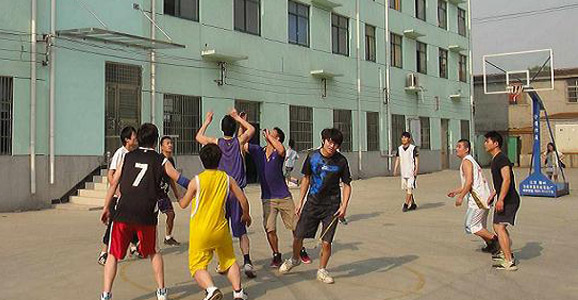 “五四青年节”，英雄联盟竞猜继承和发扬五四运动的光荣传统